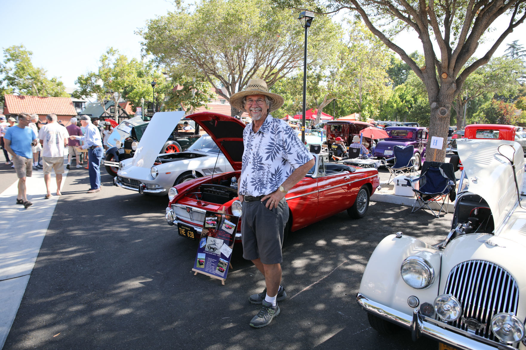 Wheels 'n Windmills Car Show 14